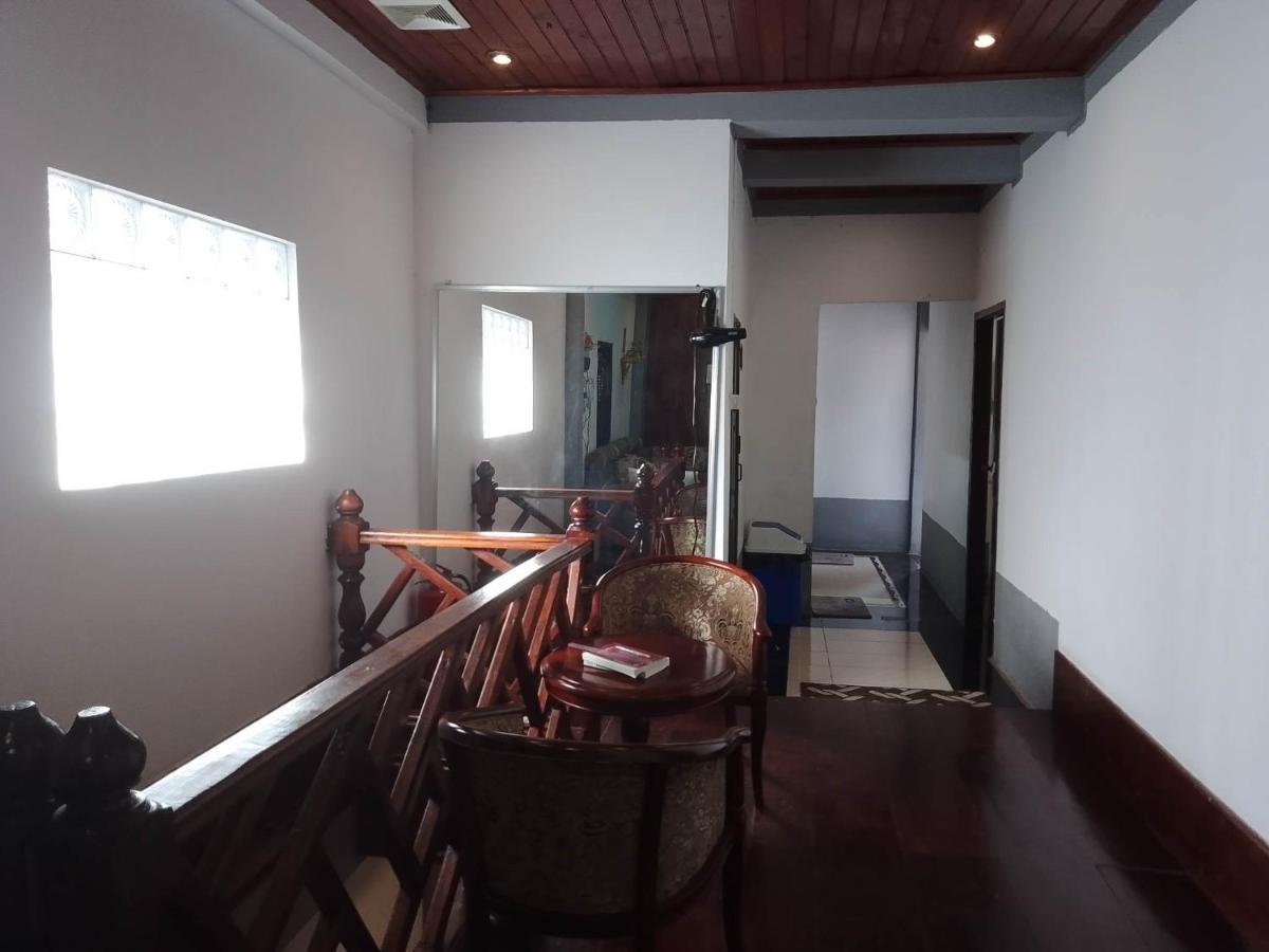 Funny Backpacker Hostel Luang Prabang Bagian luar foto
